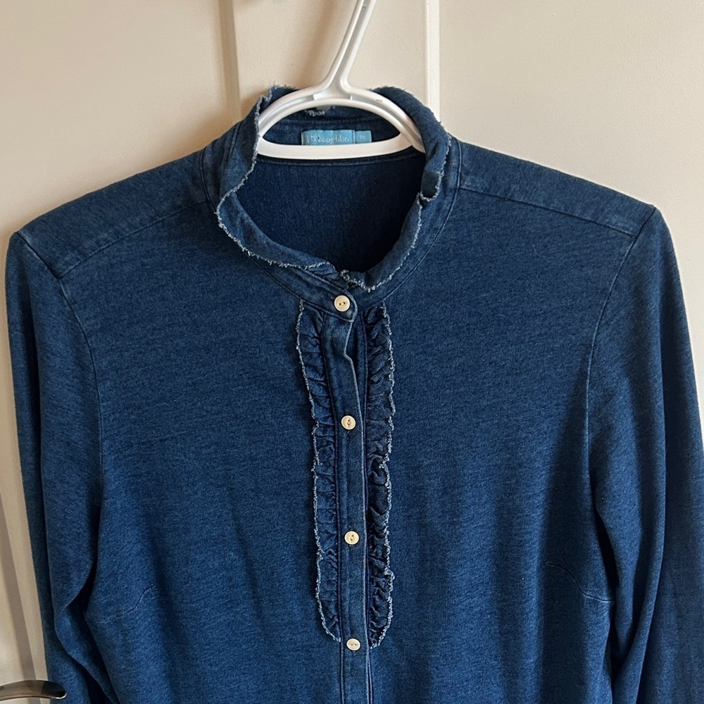J. McLaughlin Blue Ruffle Soft Button-Up Top, size M - Picture 2 of 7